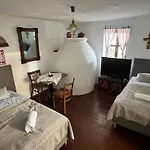 Kotlos Tanya * Zakanyszek